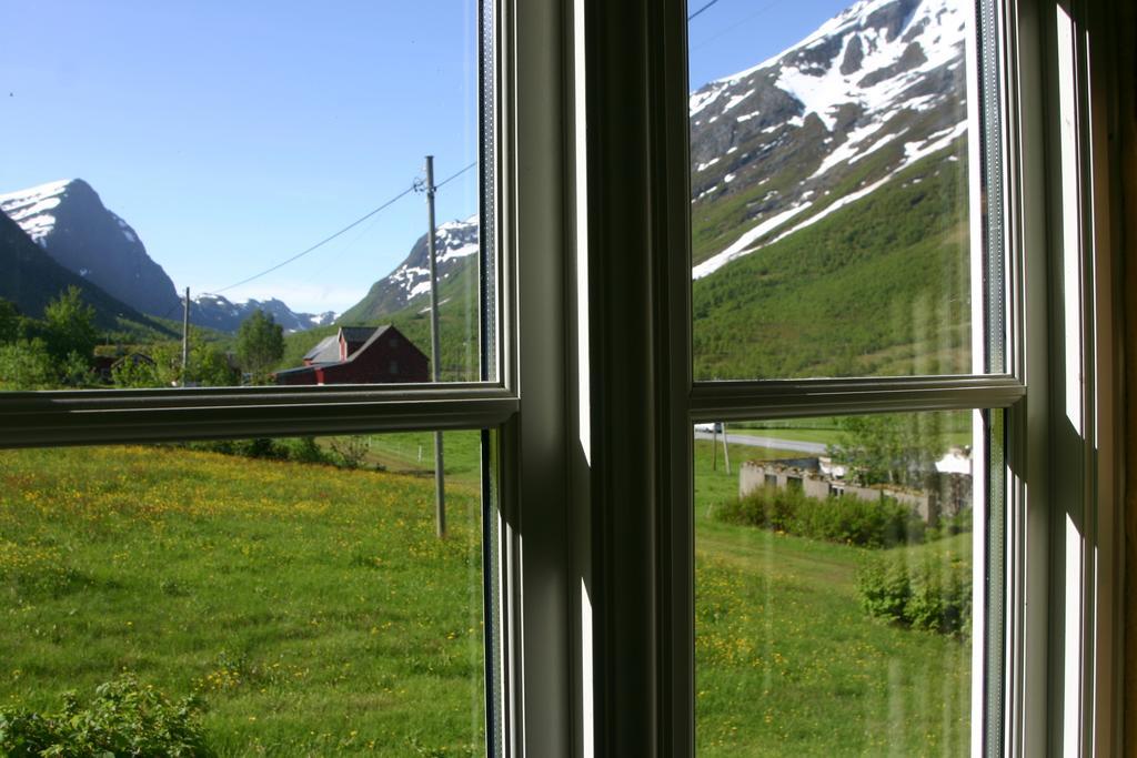 Overvoll Farm Stranda  Exterior foto